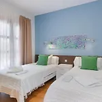 Charming Villa In Playa Blanca With Private Pool