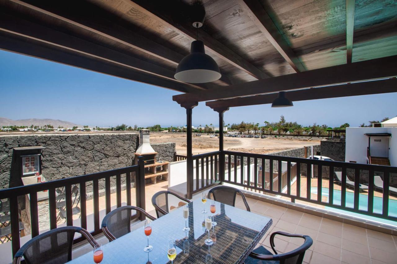 Vista Reina - Luxury 6 Bedroom - Heated Pool- Views - Pool Table - Vista Lobos - Playa Blanca (Lanzarote)