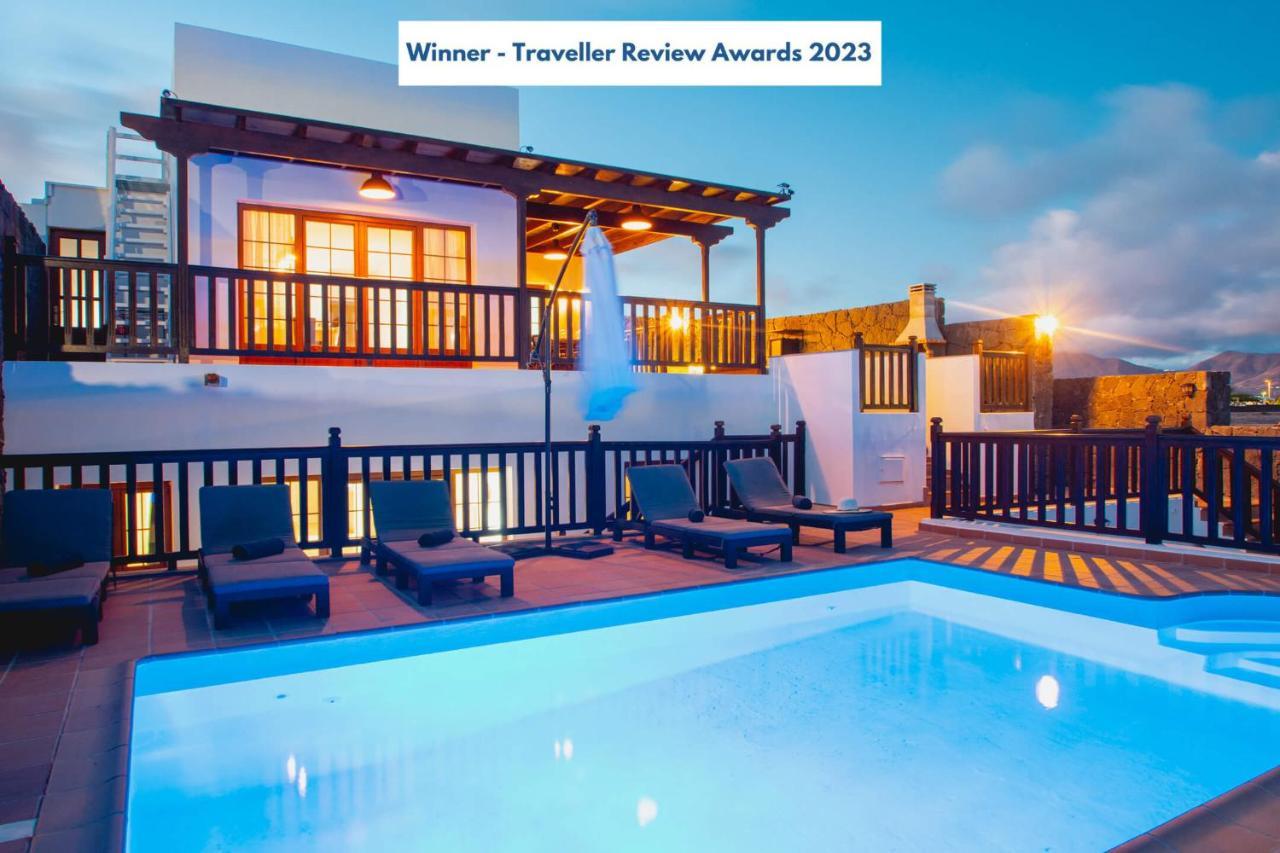 Vista Reina - Luxury 6 Bedroom - Heated Pool- Views - Pool Table - Vista Lobos - Villa Playa Blanca (Lanzarote)