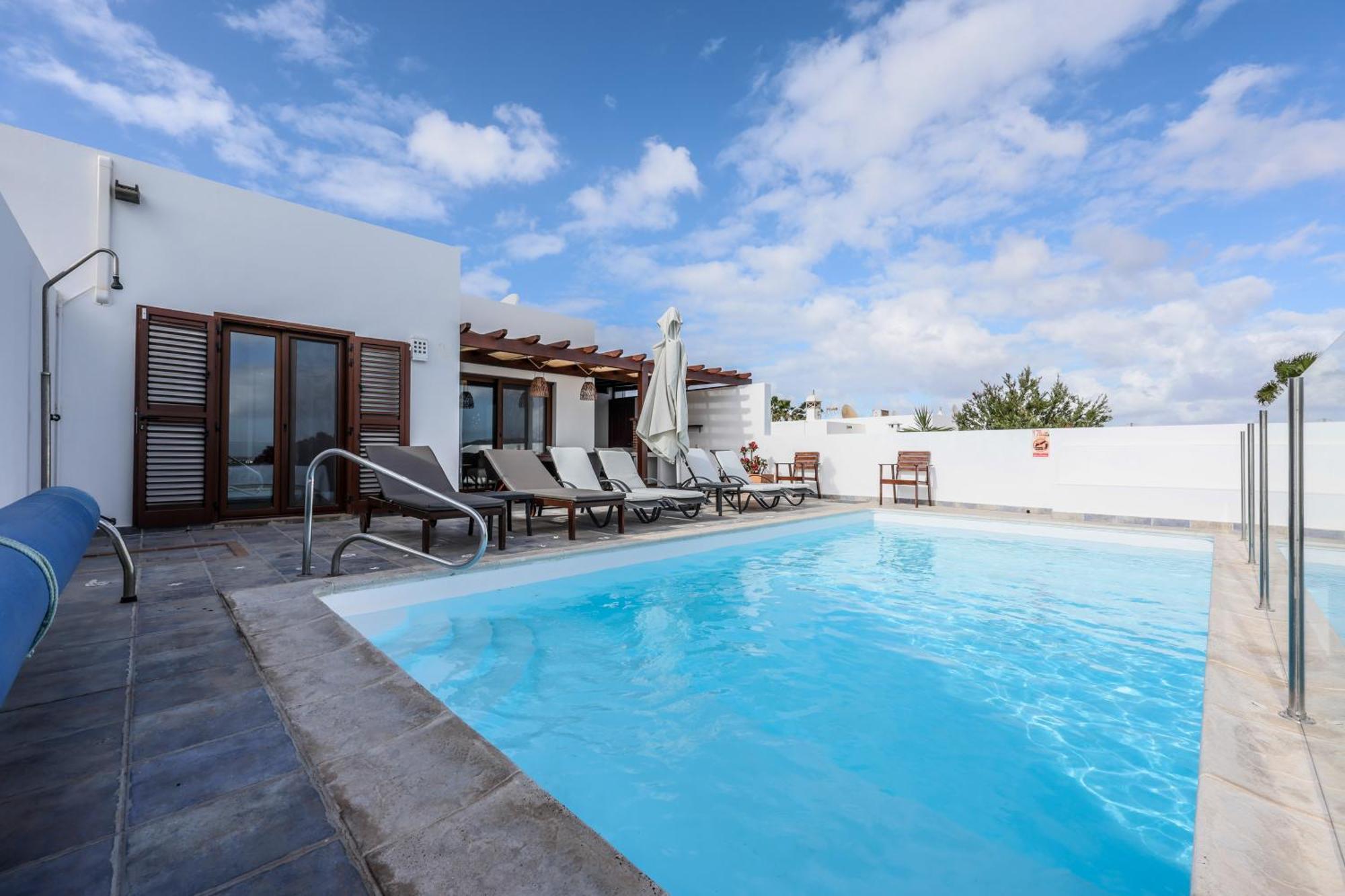 Villa Lanzarote Altos By New Lanzasuites Serena Playa Blanca (Lanzarote)