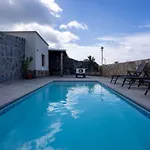 Villa Piedra