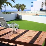Duplex Con Piscina En 1ª Linea De Mar. Super Vistas