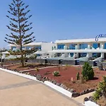 Villa Verde Blanca By Villa Plus