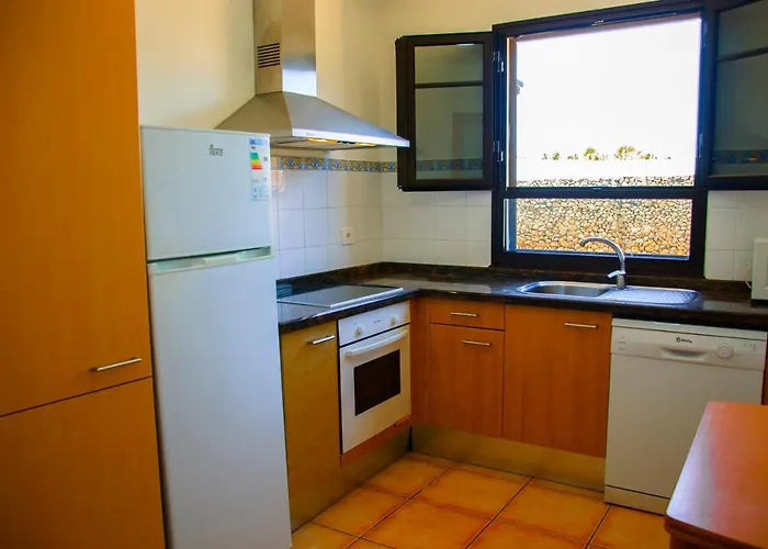 Villa Conil With Heated Pool And Air Conditioning