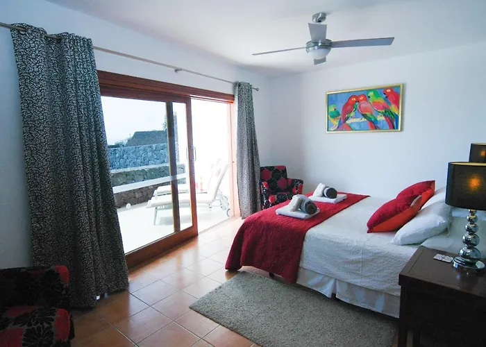 Villa Montana Baja - A Stunning 7 Bedroom Villa - Perfect For Large Families And Friends