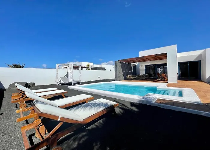 Villa Nayra By Villalia