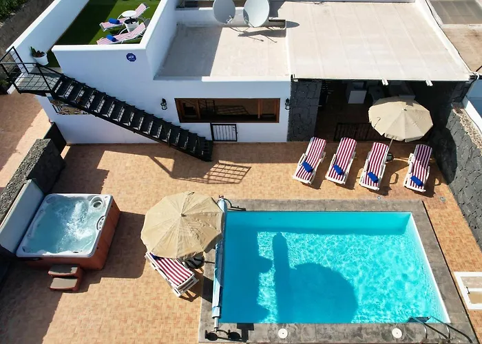 Villa Aurelia - Pool, Jacuzzi, Bbq And Ping-Pong By Lanzarote Vacation Homes