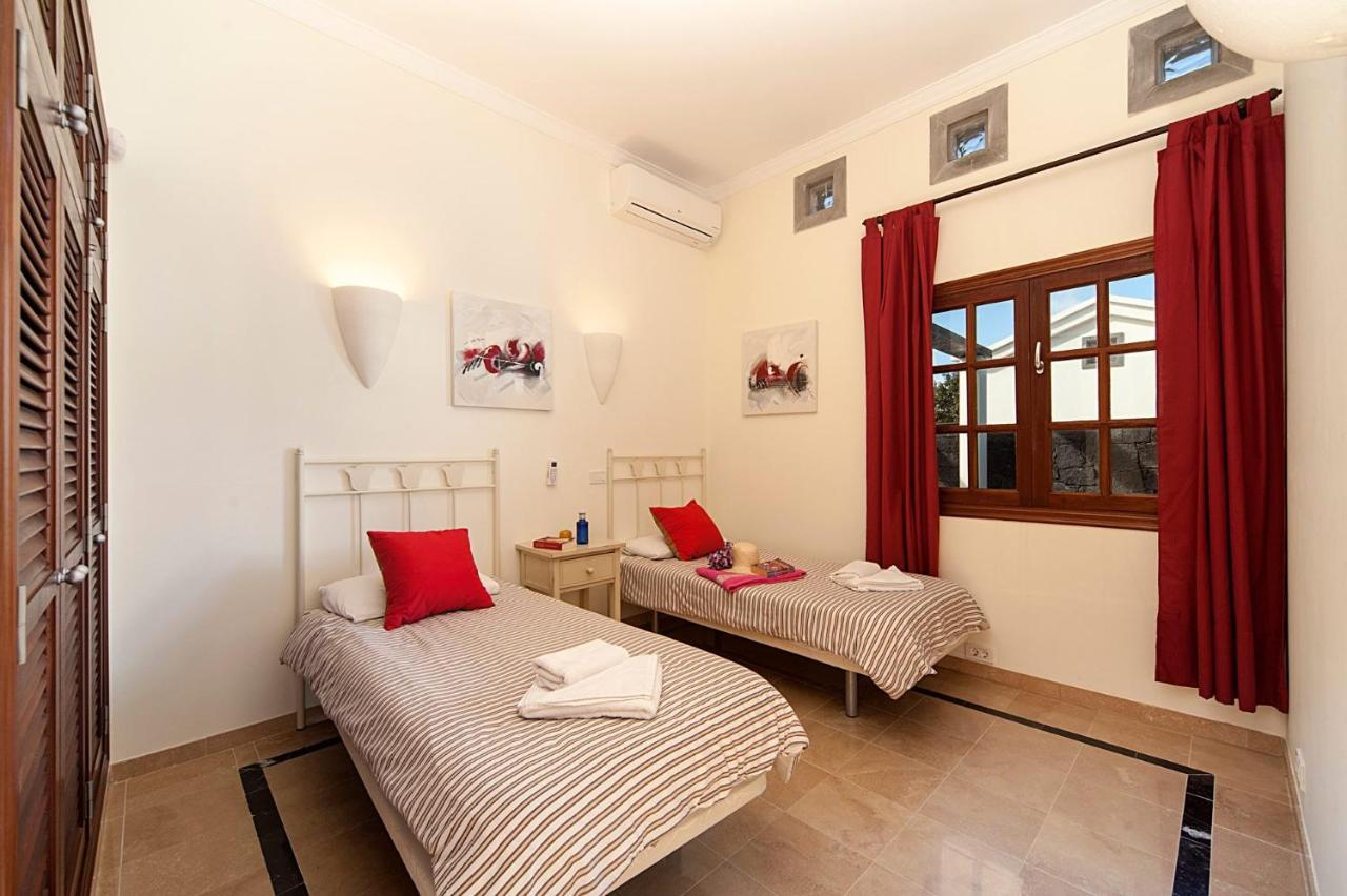 Ereza Carabella Villa