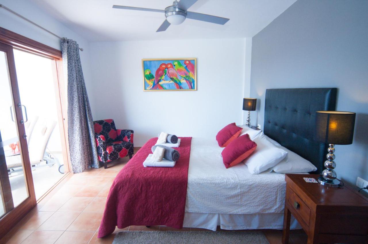 Montana Baja - A Stunning 7 Bedroom - Perfect For Large Families And Friends Villa Playa Blanca (Lanzarote)