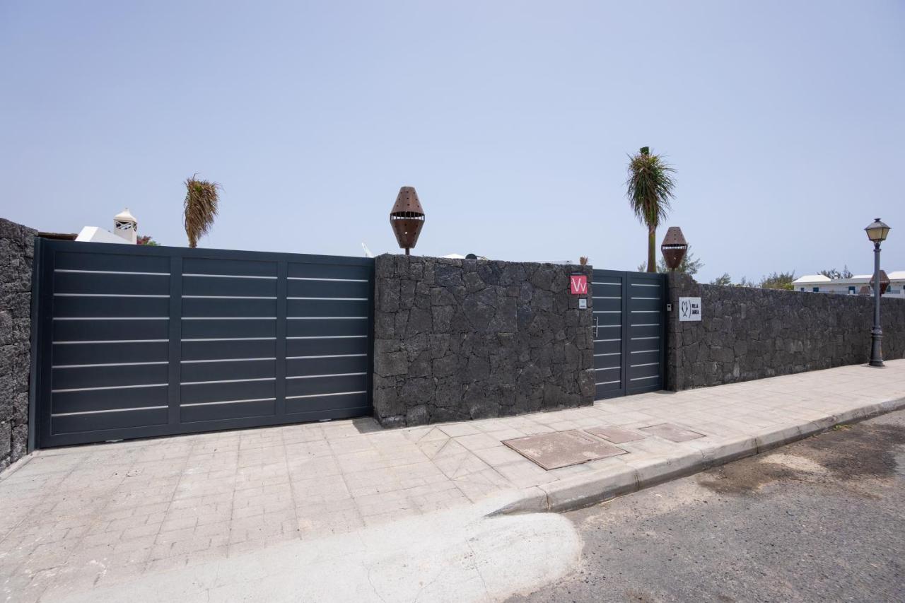 Sea Breeze Jarea Villa