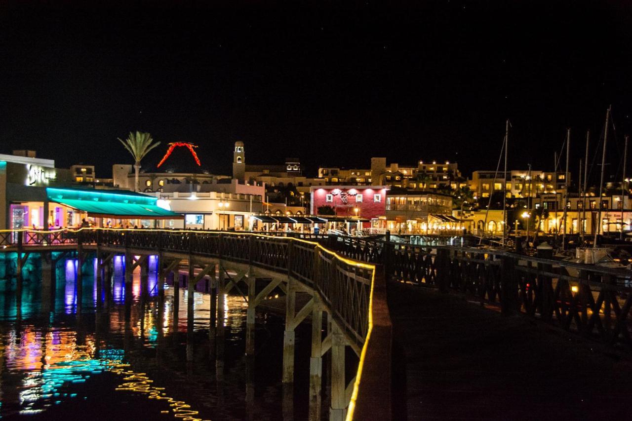 Laura 31 Playa Blanca (adults Only) Homestay