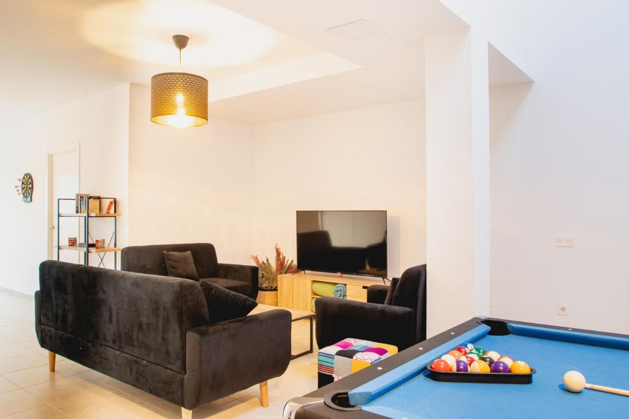 Villa Vista Rey - 6 Bedroom - Heated Pool - Amazing Views - Pool Table - Vista Lobos - *