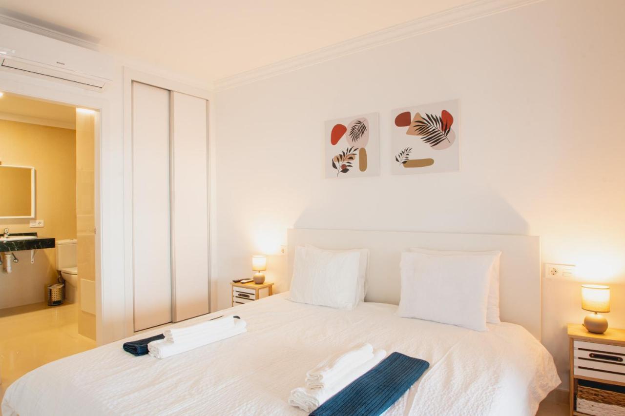 Vista Rey - 6 Bedroom - Heated Pool - Amazing Views - Pool Table - Vista Lobos - Villa Playa Blanca (Lanzarote)