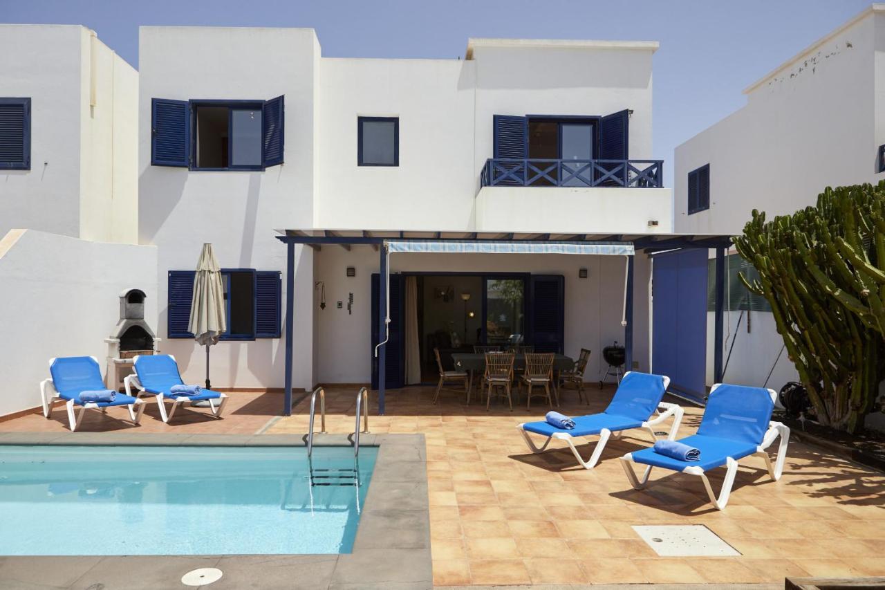 221 - Casa La Vista By Now Ltd *