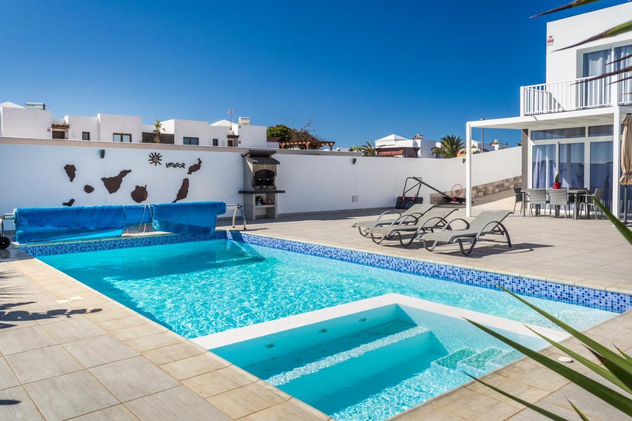 Carol Playa Blanca (Lanzarote)