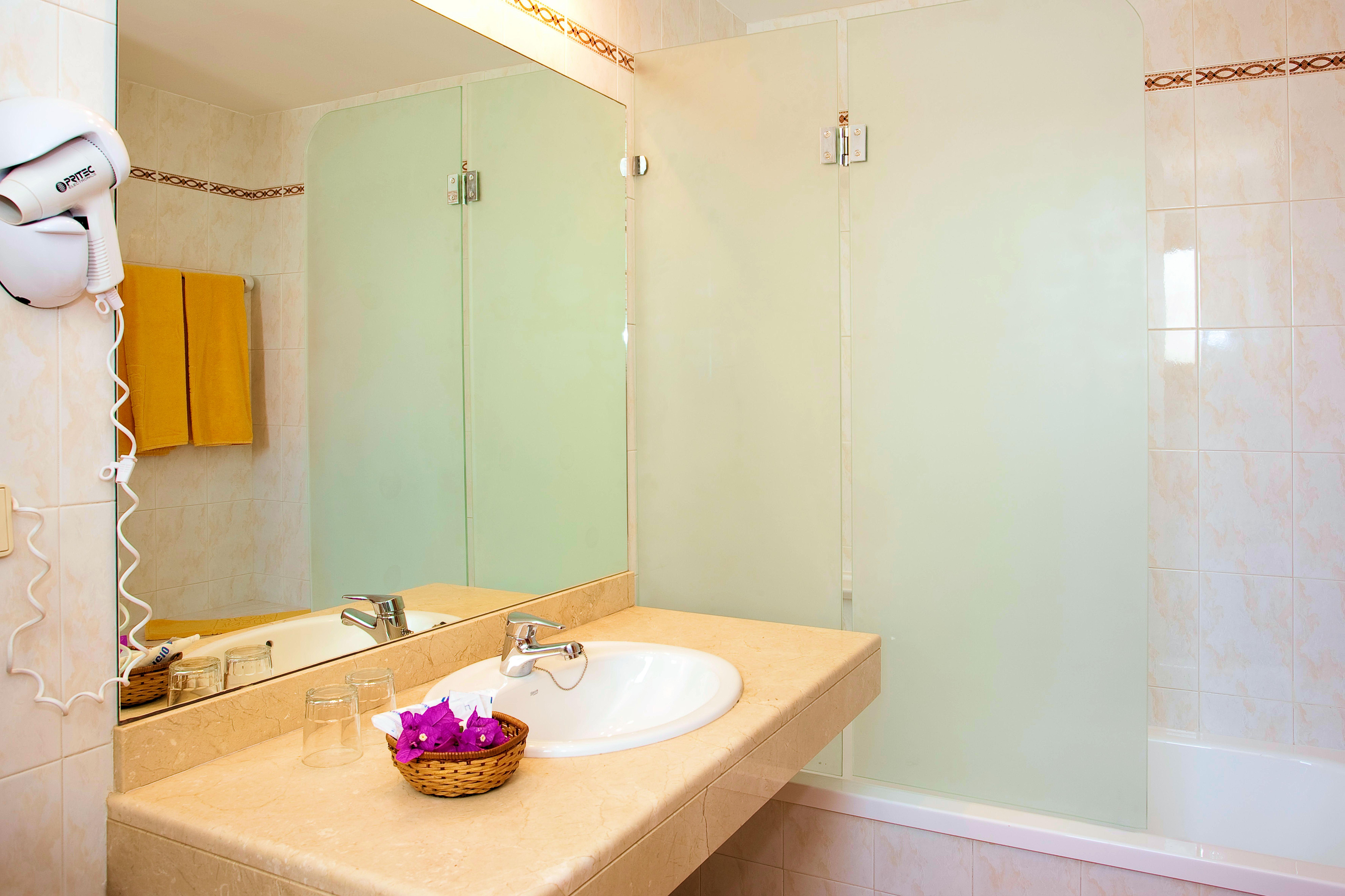 Hotel Sbh Royal Monica 3*