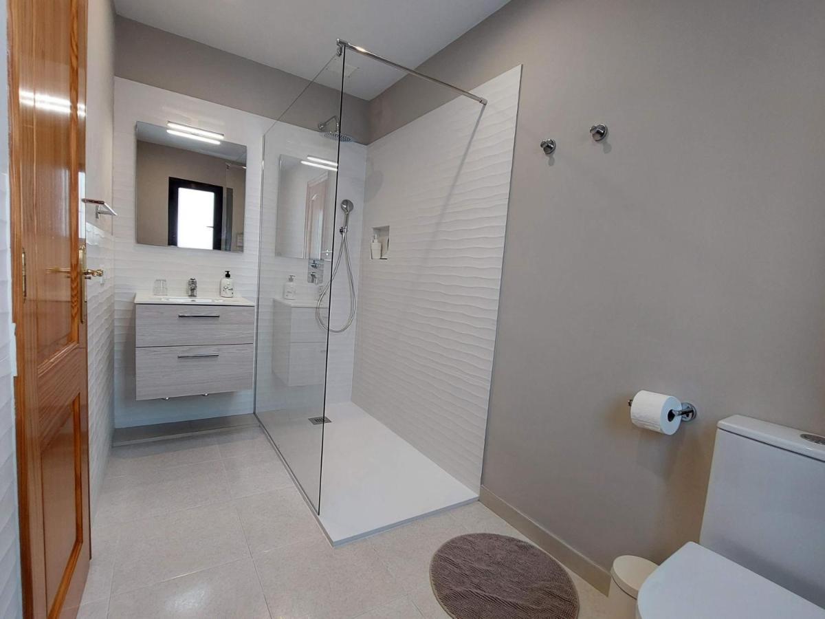 Sol Y Luna Free Heated Pool, Car Not Essential Villa *