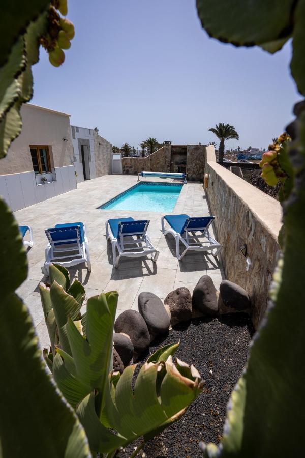 Tenike Villa
