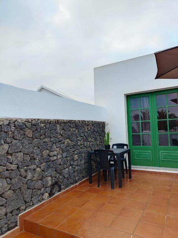 Private In A Great Location In With Shared Pool