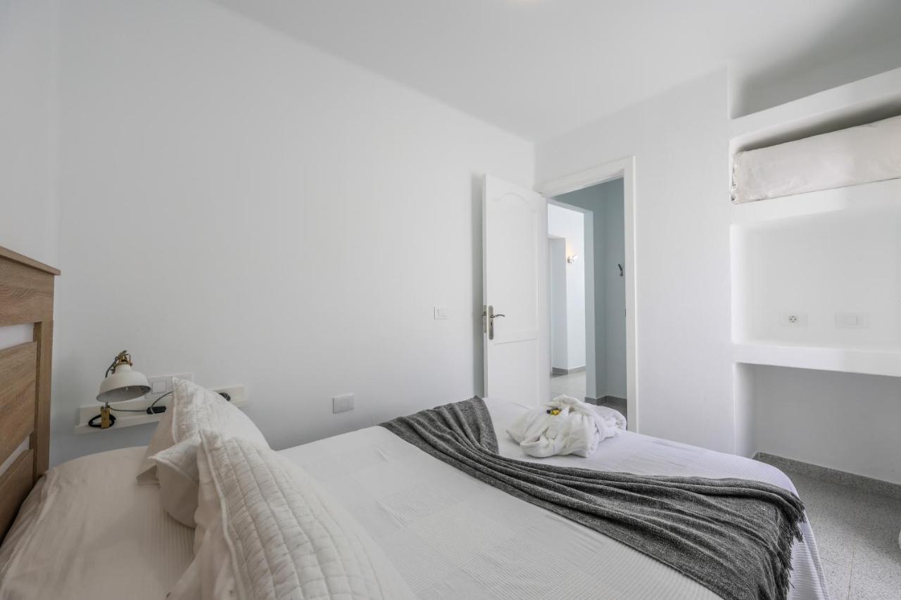 New Lanzasuites Villa