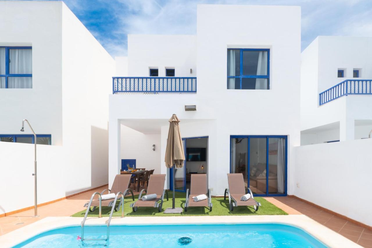 Villa Luxury 3-bedroom With Heated Private Pool - In Marina Rubicon, Playa Blanca, Lanzarote Playa Blanca (Lanzarote)