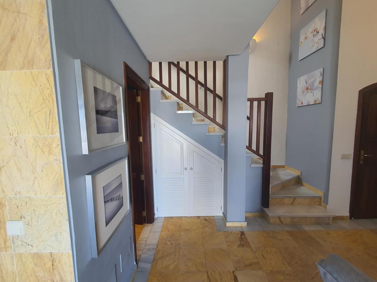 Frida Faro Park Apartment