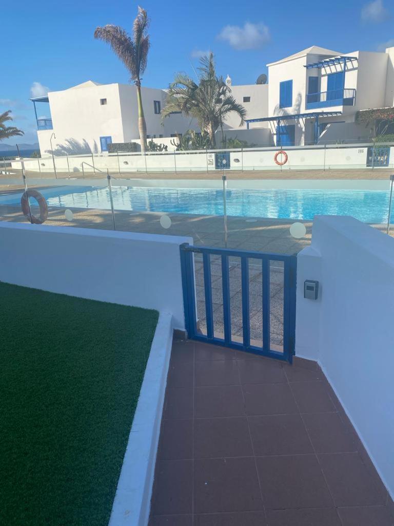 Apartment Duplex Con Piscina En 1ª Linea De Mar. Super Vistas
