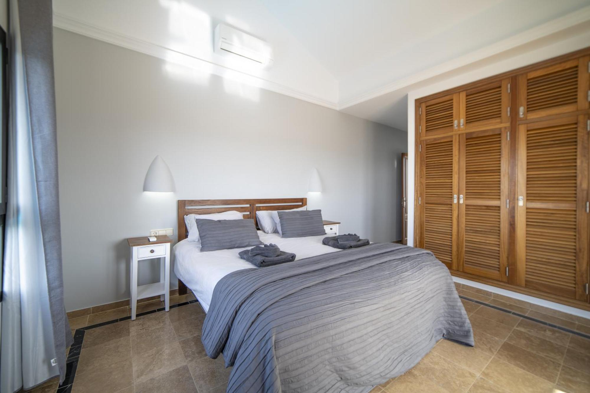 Superb Casa Herlanda 3 Bedrooms Pool Table Great Sea Views