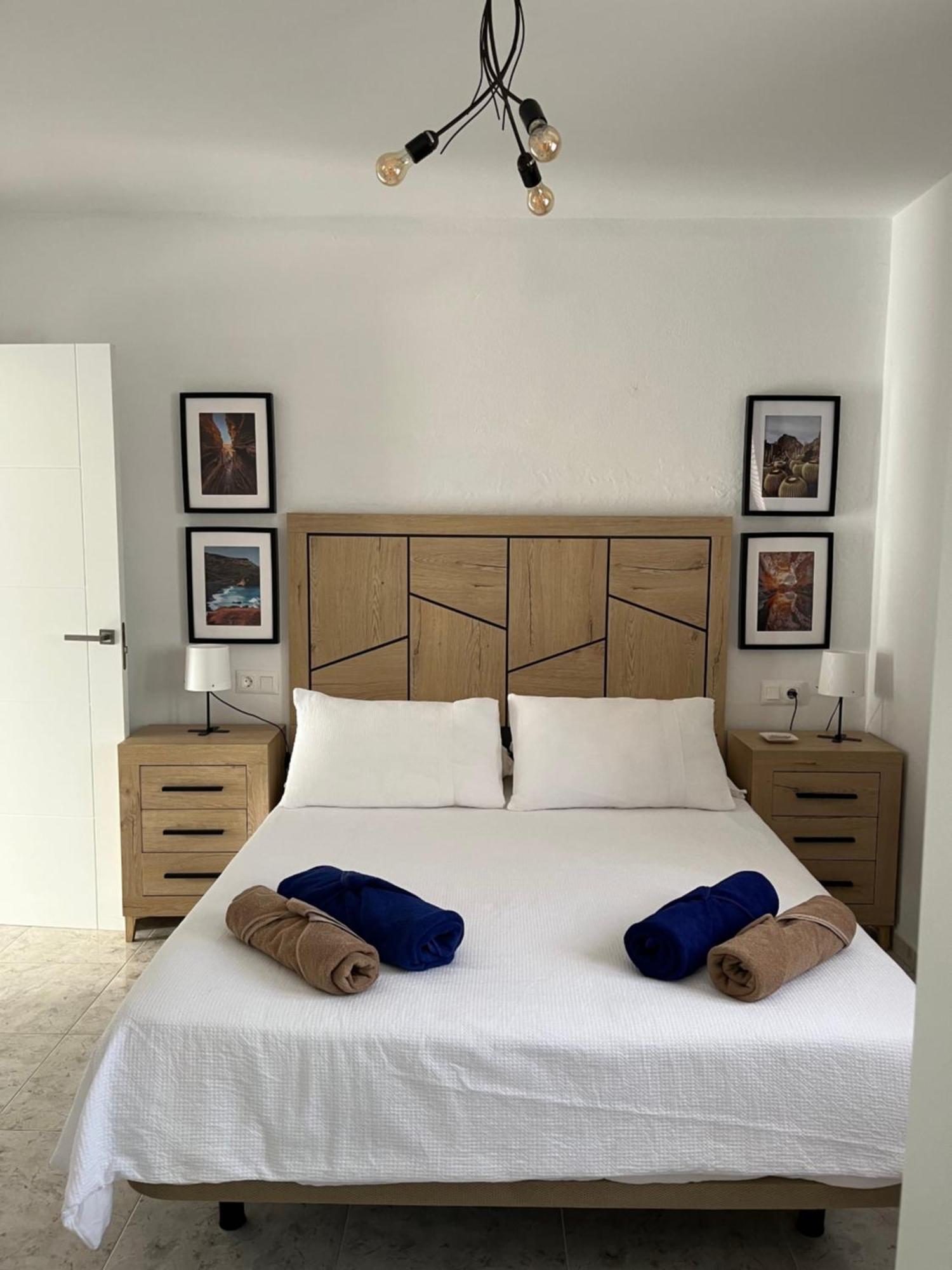 Private In A Great Location In With Shared Pool Apartamento