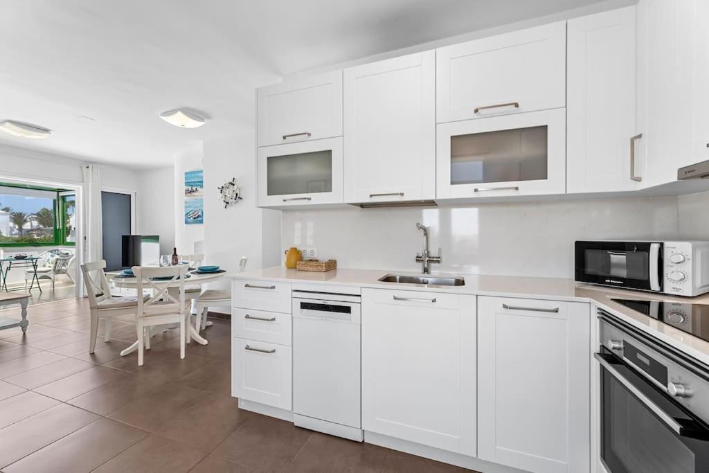 Apartment Dorada Sand, Junto Al Mar Playa Blanca (Lanzarote)