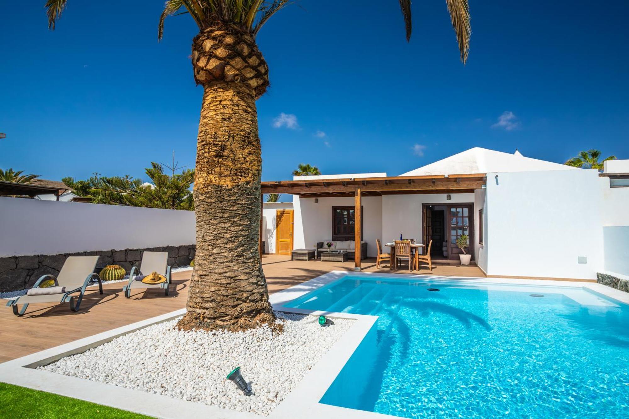 Axular With Heated Private Pool Сasa de vacaciones *