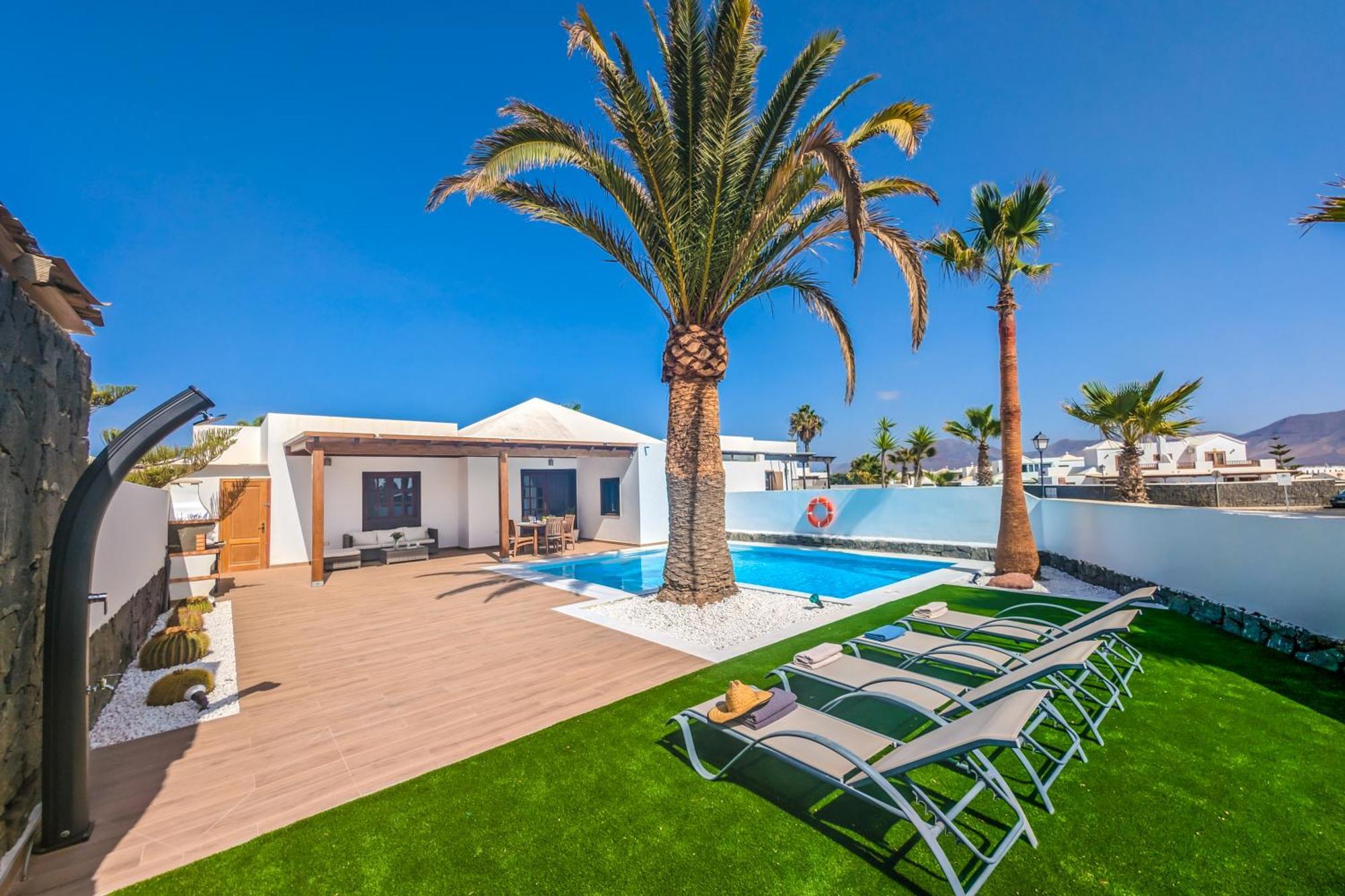 Axular With Heated Private Pool Сasa de vacaciones *
