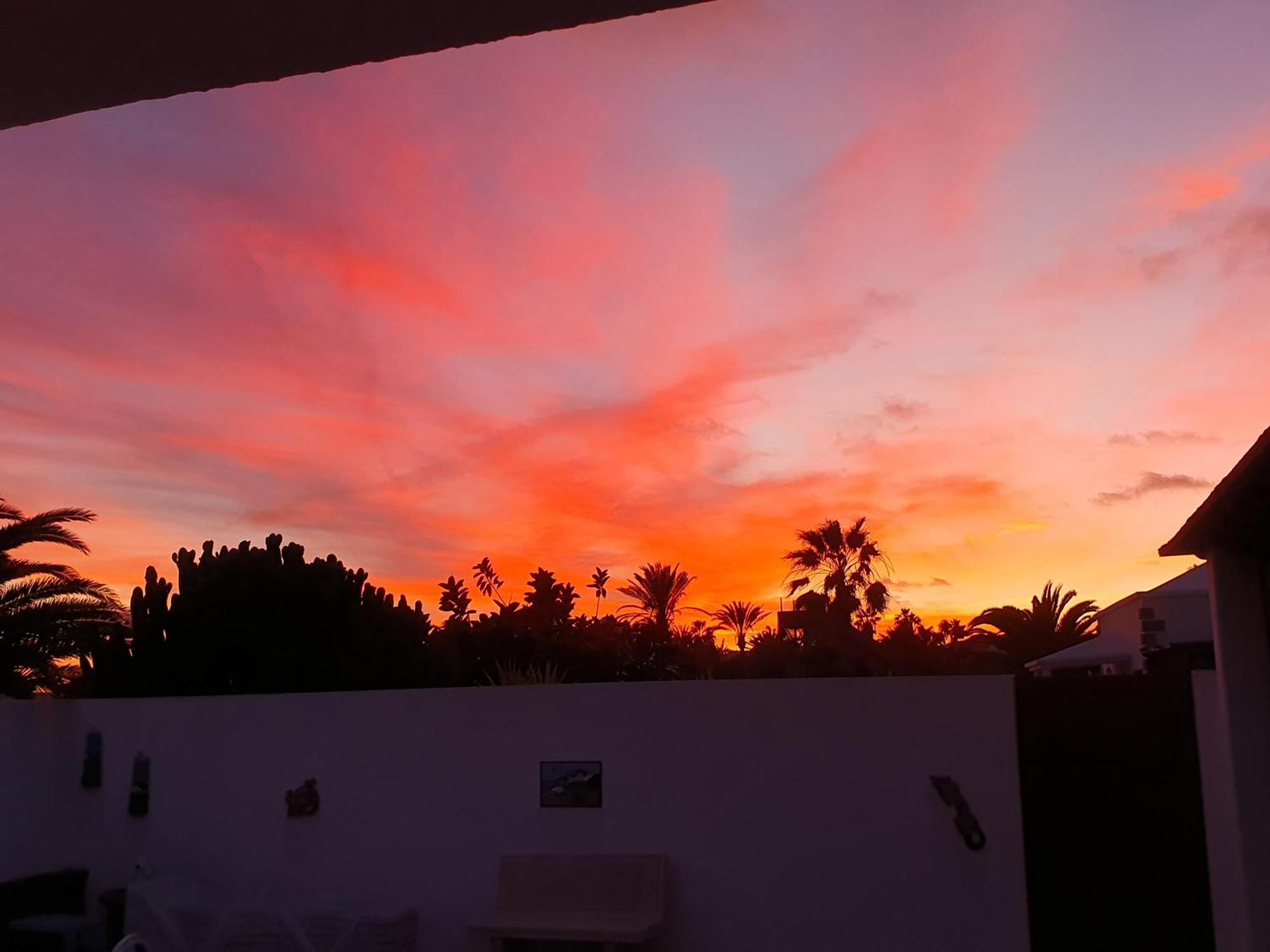 Utopia, Villa 4 Bedrooms Close To Old Town, Heated Pool With Complete Privacy Villa *