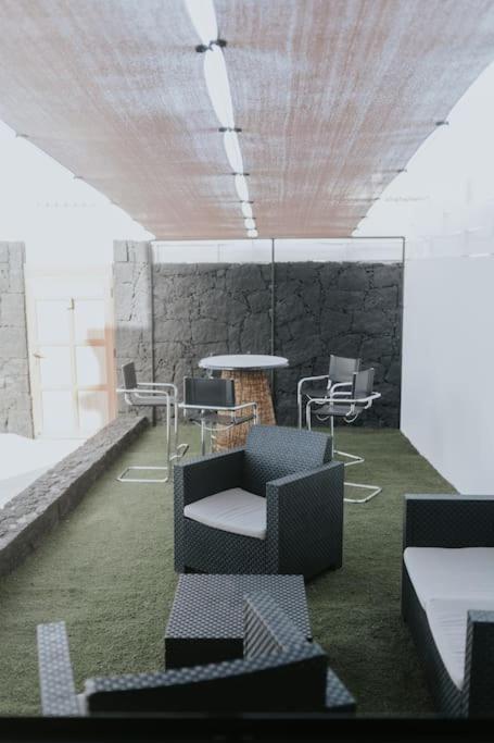 Lanzarote Zen Villa *
