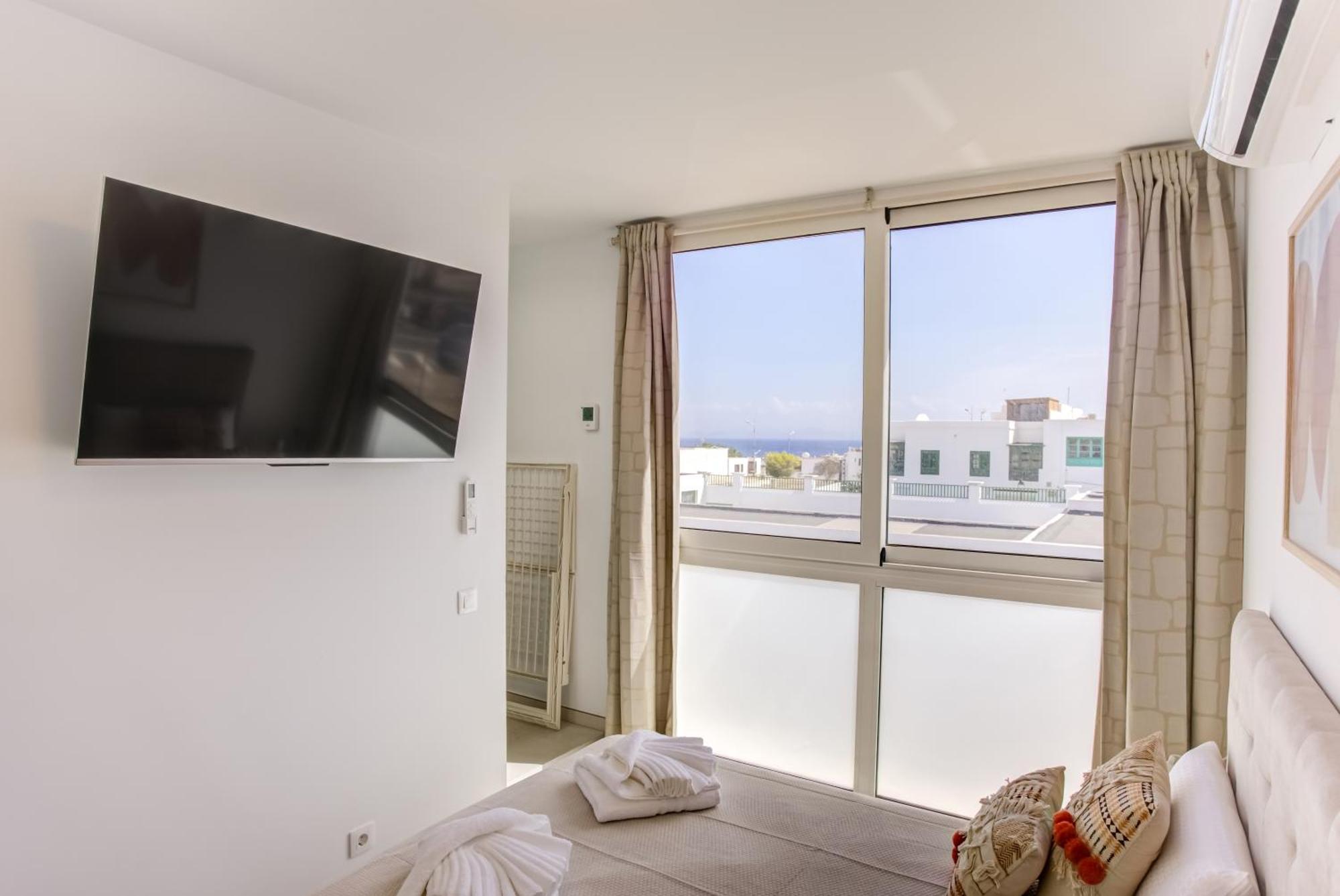 Homu Sama Muy Cerca De La Playa Playa Blanca (Lanzarote)