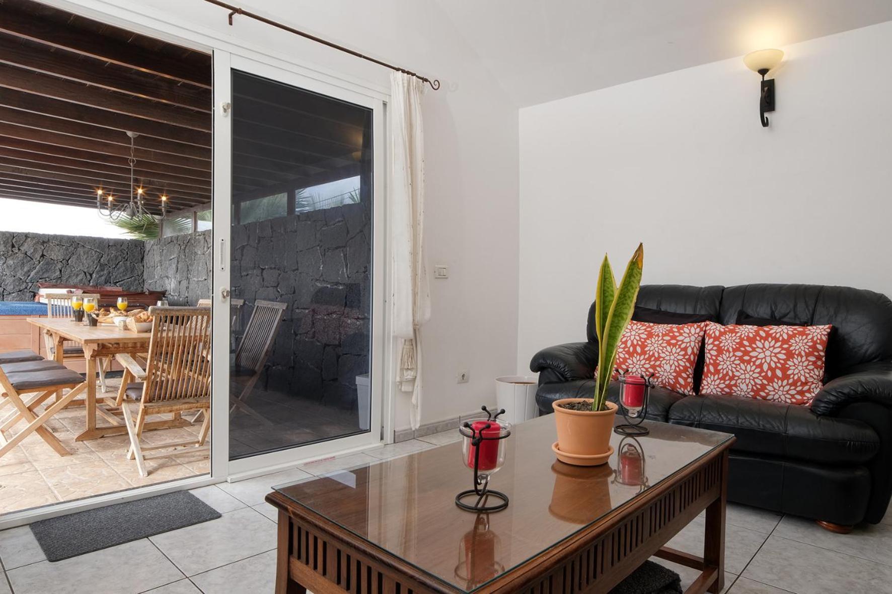 Picasso - Private Pool, Bbq And Air-con By Lanzarote Villa *