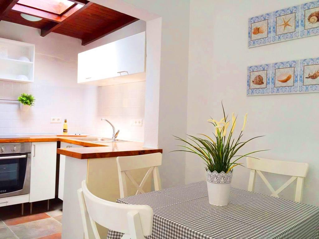 Casita Blanca, Jardín Del Sol 1