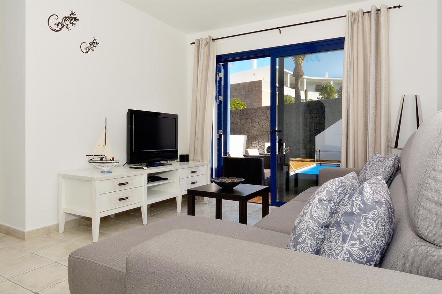 Lanza Coloradas 20, Heated Pool Villa *