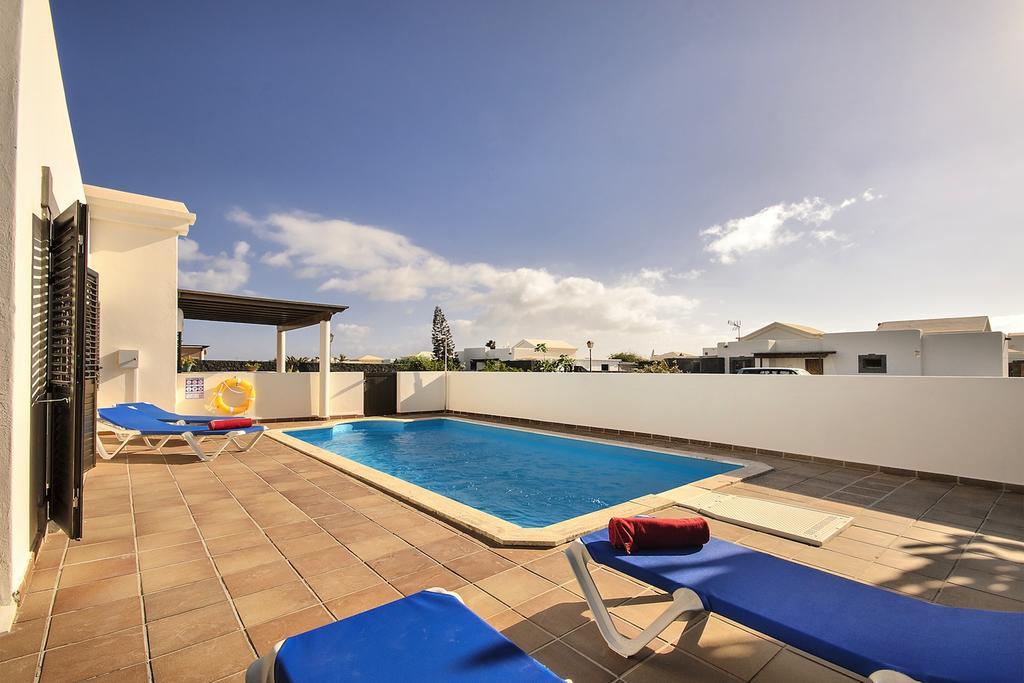 Charcones Holiday home *