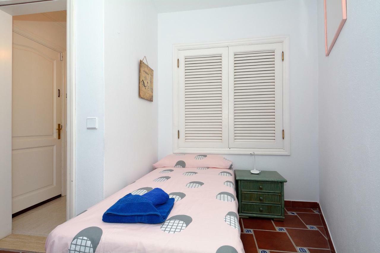 Avanti Stunning Sea Views Playa Blanca Apartment