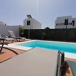 Villa Bolboreta With Private Pool