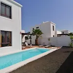 Villa Bolboreta With Private Pool