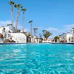 Puerto Chico P