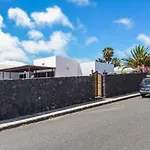 Villa Clarybel By Villa Plus