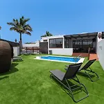 Villa Sea Breeze Jarea