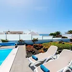 Villa Jacaranda