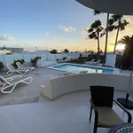 Villa Jacaranda