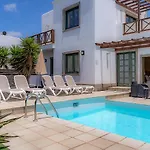 Villas Camelot By Escape Home