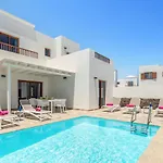 Villa Alicia By Villa Plus