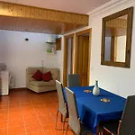 Basement Apartment Very Large Fantastic Location